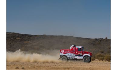 InstaTrade Loprais Team De Rooy FPT (14)