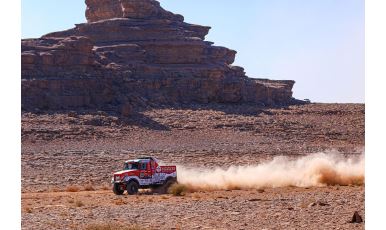 InstaTrade Loprais Team De Rooy FPT (49)