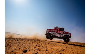 InstaTrade Loprais Team De Rooy FPT (40)