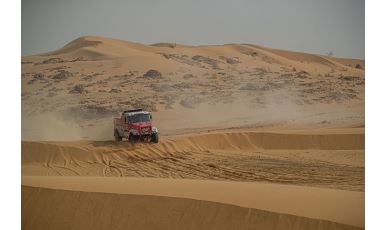 InstaTrade Loprais Team De Rooy FPT (37)