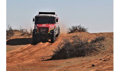 InstaTrade Loprais Team De Rooy FPT (165)