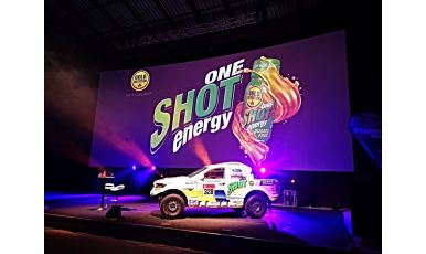 ULTIMATE DAKAR racing